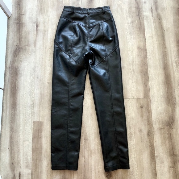 Wilfred, Aritzia, Rebel, Faux Vegan Leather, High Rise, Pants, Size 0 - Picture 2 of 16